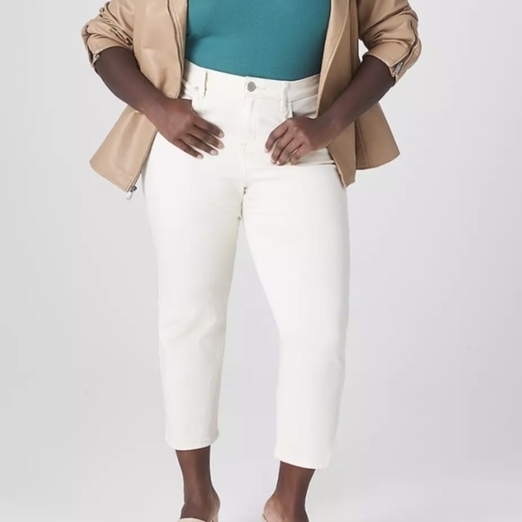 Lane Bryant Ecru Contrast Stitch Sig. Fit Midrise Straight Crop Jean 20 PETITE - Picture 1 of 7